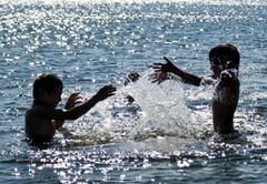Продолжается контроль пляжей зон отдыха у воды
